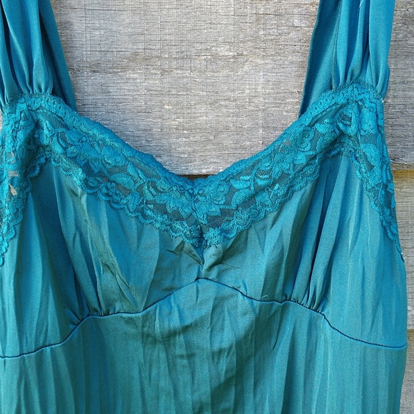 Tank Top by My Michelle - Picture 3 of 8